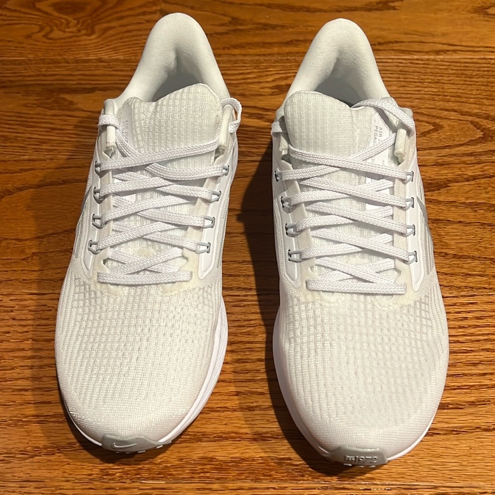 WOMEN'S NIKE AIR ZOOM PEGASUS 39